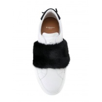 ジバンシィBE0005E01P0スーパーコピー