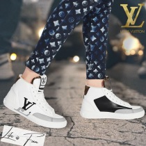 ルイヴィトン1A9RYUスーパーコピー