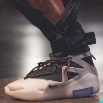 ナイキAR4237902スーパーコピー