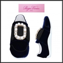 ロジェヴィヴィエ21032312スーパーコピー