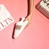 ヴァレンティノ8100601スーパーコピー