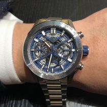 タグホイヤーCAR201TFC6406スーパーコピー