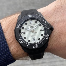 タグホイヤーWBP201Dスーパーコピー