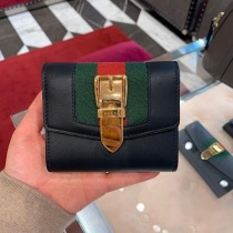 ブランドグッチ476081コピー