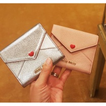 ブランドミュウミュウ2BC3F01354コピー